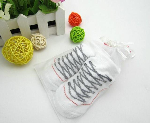 1 Pair Baby Socks with Rubber Sole