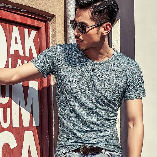 V-Neck Slim Fit Long Sleeve